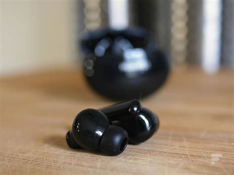 The carrying case measures just 48mm x 61.8mm x 27mm and weighs just 36.5g, making it small and light enough to fit into even the tiny key pocket of men's. Test Huawei FreeBuds 4i : notre avis complet - Casques et ...