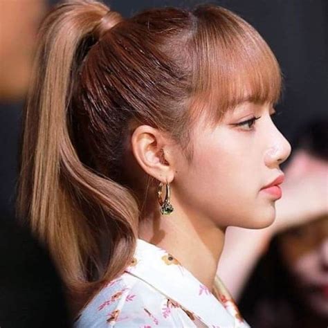 Full profile of blackpink members real name height weight and. Biodata & Fakta Unik Tentang Lisa BLACKPINK: Kenalinya ...