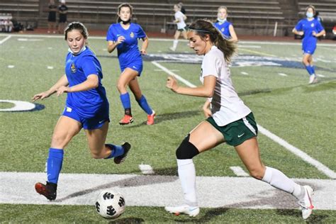 Slideshow Girls Soccer Falls Short In Overtime Season Ends In Round