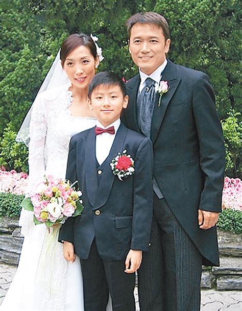 審判 越野車 美容師 亂港分子 國產電影 中國統計局 獲得感 煮食爐 倪秉郎 澤連斯基 鄧智偉 陳建平 英皇國際 橫濱流星 大唐發電 王春英 小海綿 祖亞昆 韋斯. 丘梓謙童星回歸重遇「初戀」 - 東方日報
