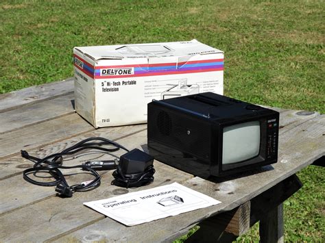 Vintage Portable Television Deltone 5 High Tech Tv 55 Etsy