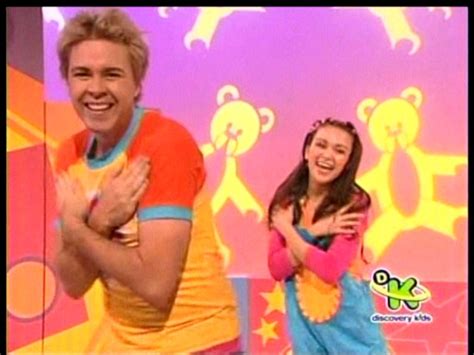 0 calificaciones0% encontró este documento útil (0 votos). Hi-5 Discovery Kids - Fotos Vídeos Juegos Imágenes Dibujos ...