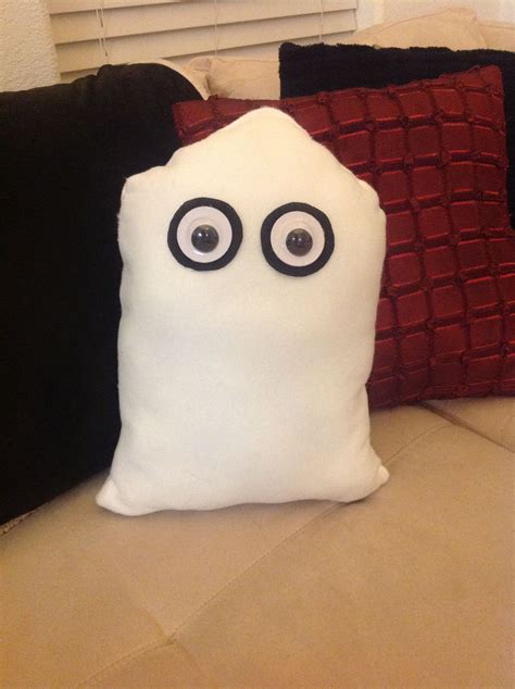 Drawing tips for halloween pumpkin. Handmade Ghost Pillow | Ghost pillow, Halloween crafts ...