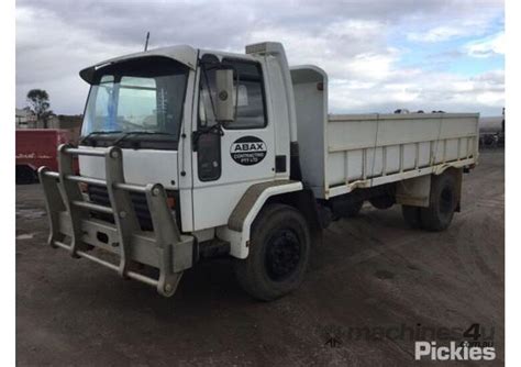 Buy Used Ford Cargo 1515 Concrete Pump In Listed On Machines4u