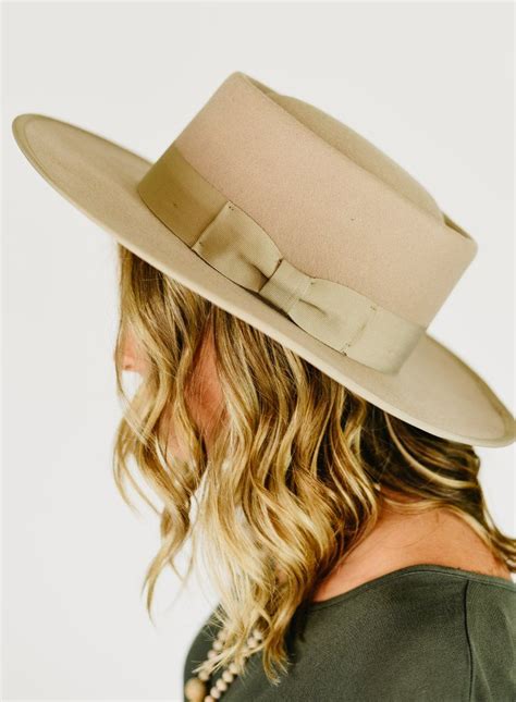 The Rancher Round Top Fedora Hat Beige Sun Hats For Women Hats For