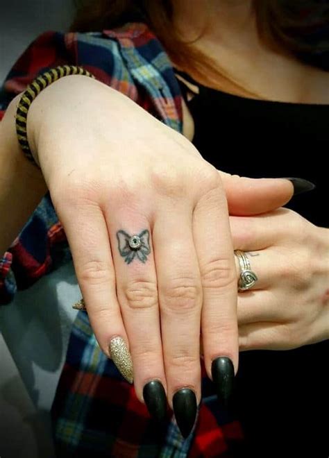 155 Finger Tattoos That Will Make You Adore Your Fingers