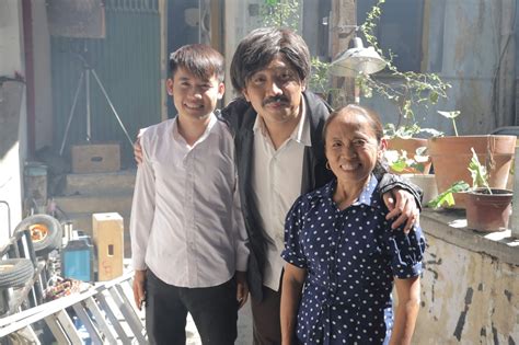 Bố già là webdrama mà trấn thành bỏ hơn 4 tỷ đồng thực hiện. Bố già Trấn Thành. Tập 2 Bố già. Bố già 2 | TTVH Online