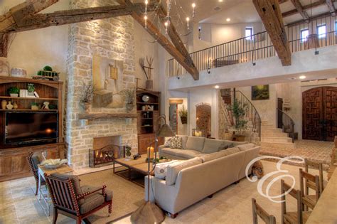Tuscan Farmhouse Mediterranean Living Room Houston By Eklektik