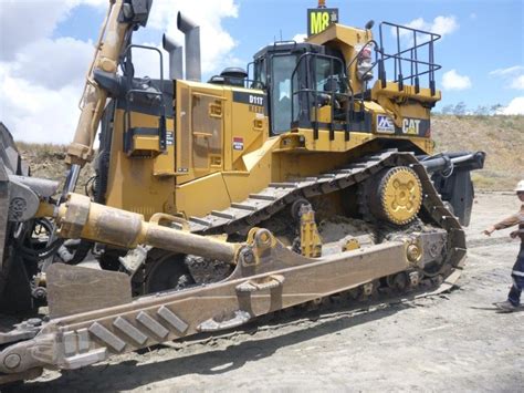 Cat bulldozer pricing varies by dealer, features. 2012 CAT D11T sale in Australia #879187