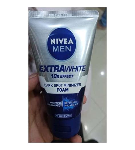 Nivea Men Extra White 10x Effect Anti Dark Spots Foam