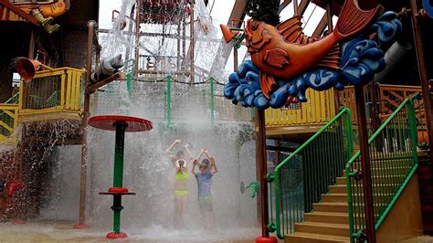 The Best Indoor Water Parks In New York State