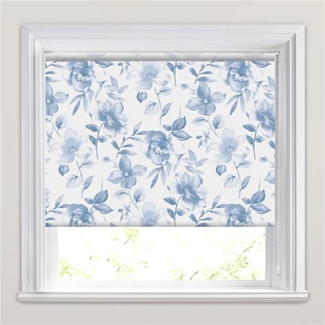 Luxury Large Floral Patterned Roller Blinds In Blue And White