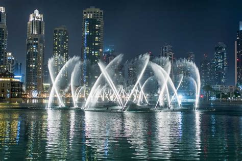 Dubai Burj Khalifa Fountain Show And Burj Lake Ride Getyourguide