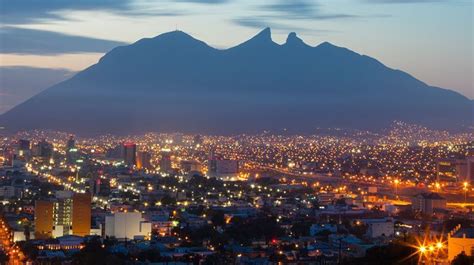 Este jueves la temperatura máxia será de 29 grados en monterrey y desencerá a los 22 grados en la noche. Clima en Monterrey hoy martes 18 de agosto: Se percibirá ...