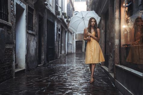 Girl With Umbrella In Yellow Dress Wallpaperhd Girls Wallpapers4k