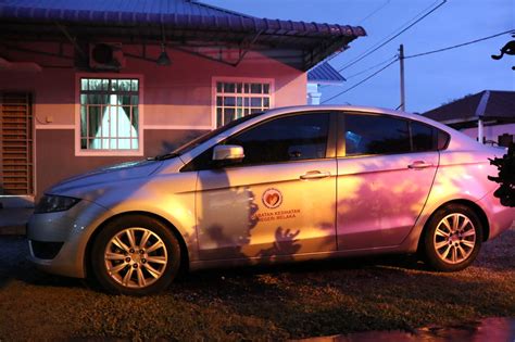 Get their location and phone number here. Parit Raja HomeStay Hj Esmon: Galeri Gambar