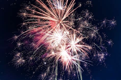 500 Fireworks Pictures Download Free Images On Unsplash