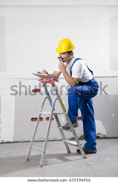 Construction Worker Smoking Cigarette Stock Photo 619196456 Shutterstock