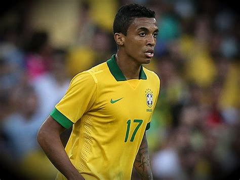 Convocação da seleção tite chama gabriel menino para eliminatórias veja lista dos atletas. Convocados Seleção Brasileira - Meio-campo Luiz ...