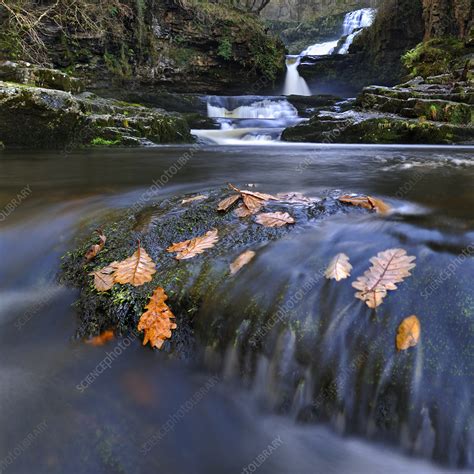 Sgwd Isaf Clun Gwyn Waterfall Ystradfellte Wales Uk Stock Image