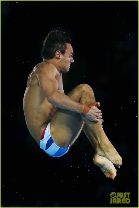 Tom Daley Matthew Mitcham Advance In Olympics Diving Photo 2699973