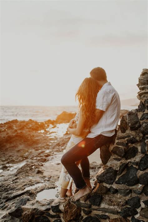 Laguna Beach Sunset Engagement Session Tess Laureen Photography Tesslaureen Beachsunset