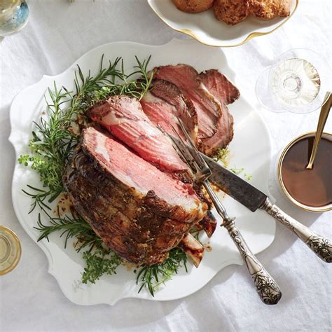 Herb Crusted Prime Rib Roast With Yorkshire Pudding Beef Prime Rib