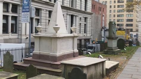 Alexander Hamilton And Eliza Schuyler Hamilton Grave Sites Trinity