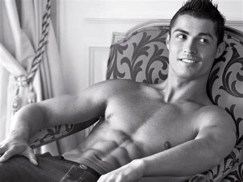 Cristiano Ronaldos Before And After Plastic Surgery Photos Are Extremely Different Good Books