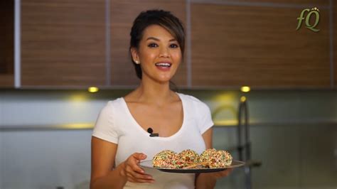 Resep pempek dos tanpa ikan_cara simpel dan gampang dengan takaran sendok. Resep Donat Paha Ayam ala Farah Quinn, Lembut dan Lezat! : Okezone Lifestyle