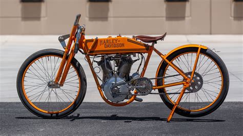 This incredible harley custom bike from bali's smoked garage wowed visitors to the huge suryanation motorland show in jakarta. 1915 Harley-Davidson 11K Board Tracker | S12 | Monterey 2018