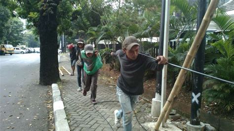 Selamat buat sobat yang telah sampai di situs ini dalam memuat update loker di batanghari. Gaji Teknisi Indihome - Lowongan Kerja Sma Smk Medan ...