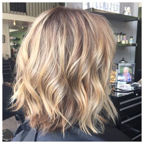Bob hairstyles and haircuts for women 2012 in this hair styles women looks gorgeous and most beautiful.then we gives the some beautiful designs pictures of bob hairstyles 2012 for women these photo are given below Pin on Hair