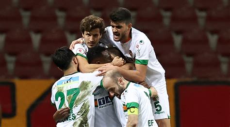 Medipol başakşehir, beşiktaş ve çaykur rizespor, son 16 turuna çıkmayı garantiledi. Ziraat Türkiye Kupası Puan Durumu | Ziraat Türkiye Kupası ...