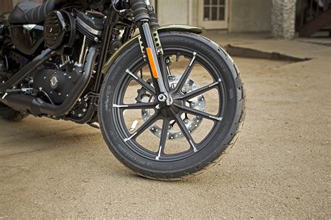 Options such as color are available at additional cost. 2017 Harley-Davidson Sportster Iron 883 Motorcycle UAE's ...