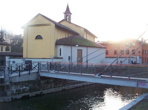 Il comune di cernusco sul naviglio si trova nella provincia di milano (mi) della regione lombardia. Santuario di Santa Maria Addolorata (Cernusco sul Naviglio ...