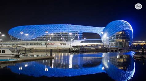 Uae Lights Up In Blue General Info Discover Dubai