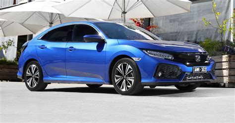 2017 Honda Civic Hatch Pricing And Specs Photos 1 Of 9