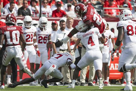 Rutgers faces Iowa, looking for first 4-0 start since 2012 | AP News