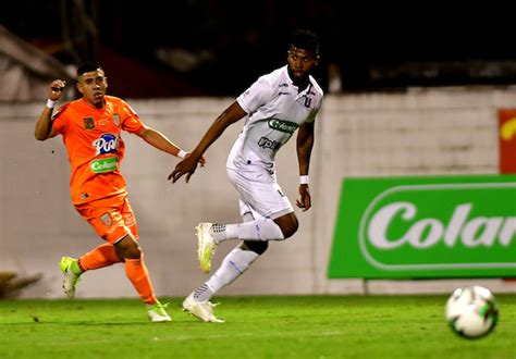 This page contains an complete overview of all already played and fixtured season games and the season tally of the club once caldas in the season 17/18. Fase III ida: Envigado FC vs Once Caldas - Dimayor