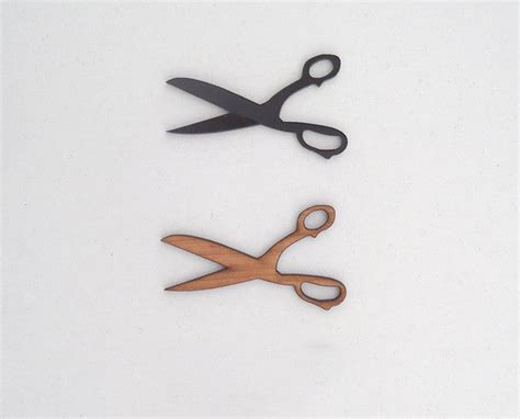 Scissor Pin Brooch By Miy Collection Wesewretro