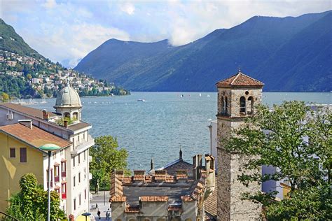 A questi si aggiungono numerosi dialetti che variano da città a città, spesso molto differenti dalla lingua ufficiale. Le lac de Lugano (Suisse) | Le lac de Lugano vu depuis la ...