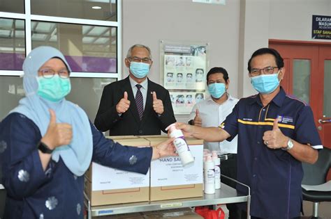 Sholawat as as adah ustadz ujang mp3 download gratis mudah dan cepat di metrolagu, stafaband. Sekitar Program Sumbangan kepada barisan hadapan UiTM semasa PKP - Persatuan Pentadbir UiTM