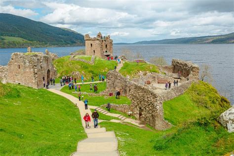 Urquhart Loch Ness Castle Tourists Editorial Photography Image Of