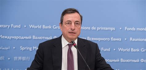 Non ci sono le ragioni epidemiologiche per alleggerire le misure di contrasto alla pandemia. Bce, finisce l'era Draghi. Arriva Christine Lagarde ...