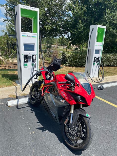 Sam’s Club | Westworth Village, TX | EV Station