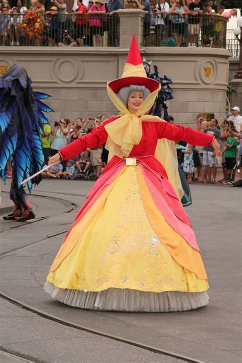 Festival Of Fantasy Parade Sleeping Beauty Walt Disney Disney Pixar Disney Bounding Halloween