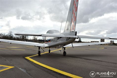 De opmerkelijke prestaties en vliegeigenschappen, samen met de lage bedrijfskosten, makkelijk vliegen en onderhoud, maken dit zo'n populair toestel. Tecnam P2002-JR D-EXLB | Samoloty jednosilnikowe ...