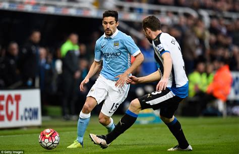 Newcastle united v manchester city. Newcastle 1-1 Manchester City: Sergio Aguero hits 100 ...