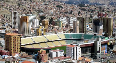 Los partidos políticos de bolivia o sistema político se dividen en tres grupos: El partido entre Bolivia y Ecuador podría jugarse con público